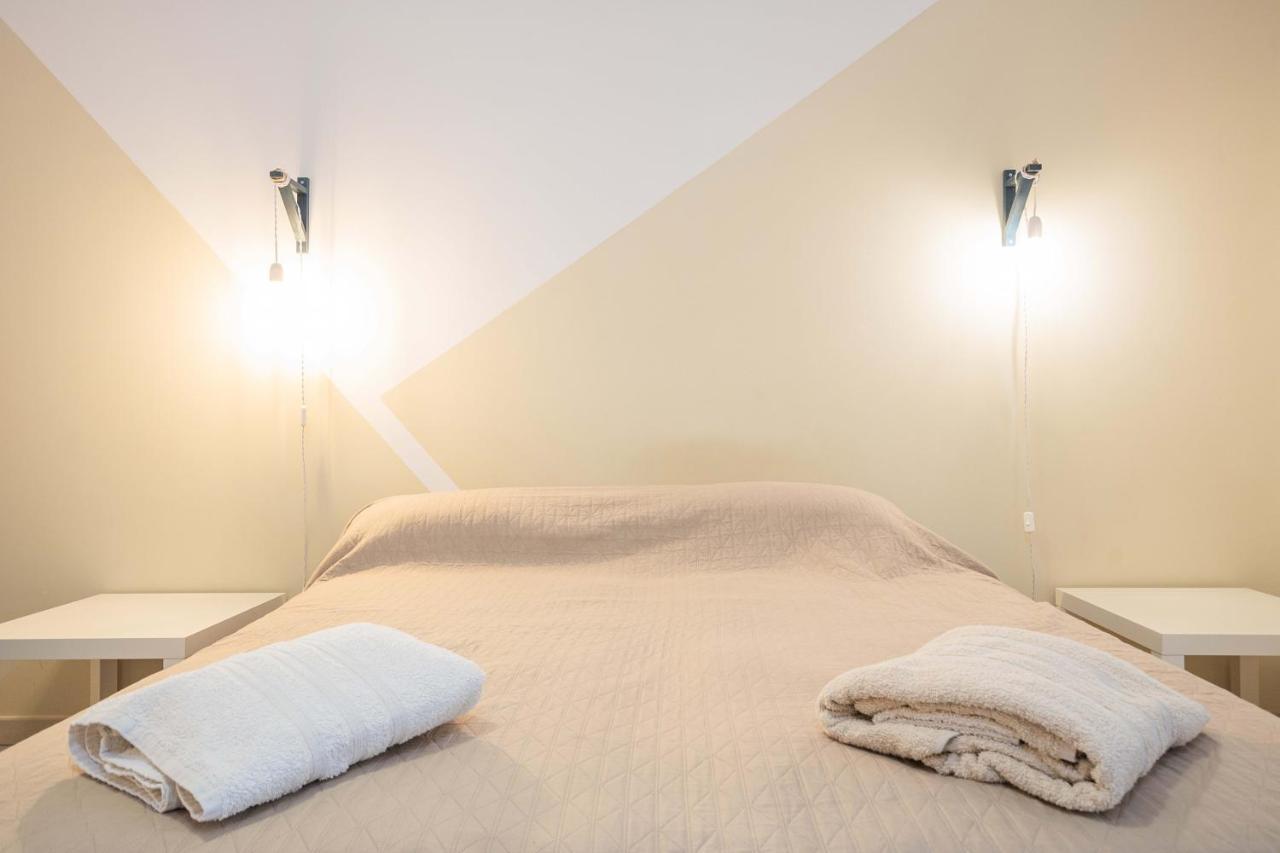 Nuovo Appartamento Beige Bari Extérieur photo